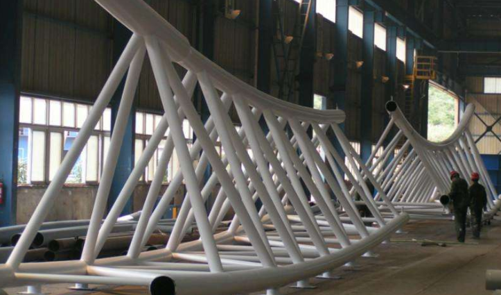 常德管廊钢结构与桁架结构的管道支架应该如何区分